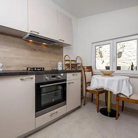 Konukevi La Svalba &